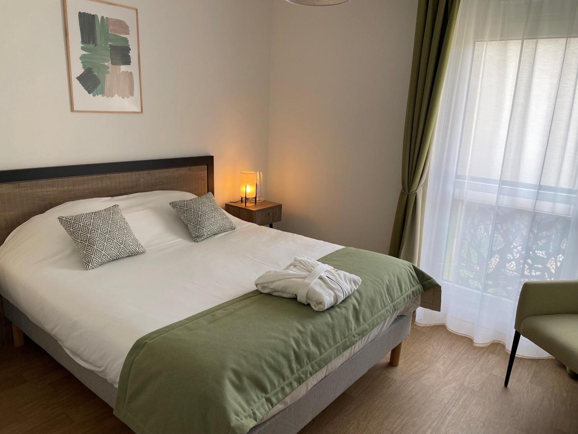 Aparthotel Domitys Les Demoiselles Beaune  Esterno foto
