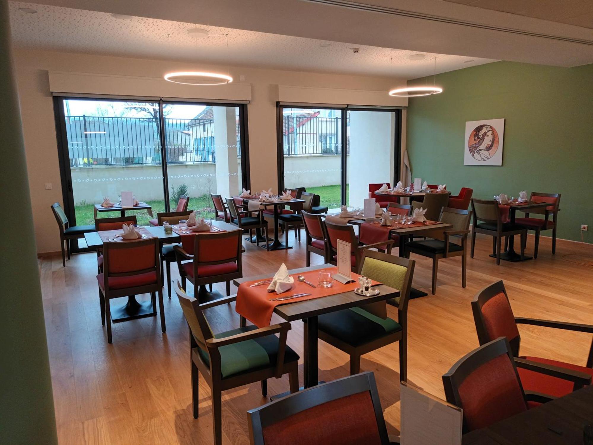 Aparthotel Domitys Les Demoiselles Beaune  Esterno foto